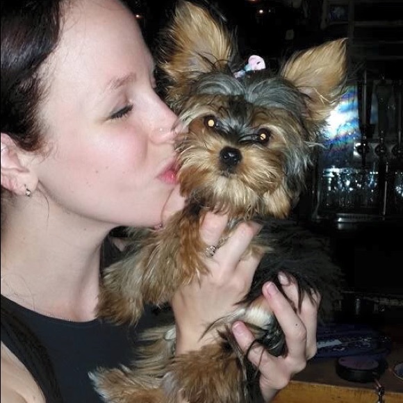 Meet your Posher, Heather - Picture 2 of 3